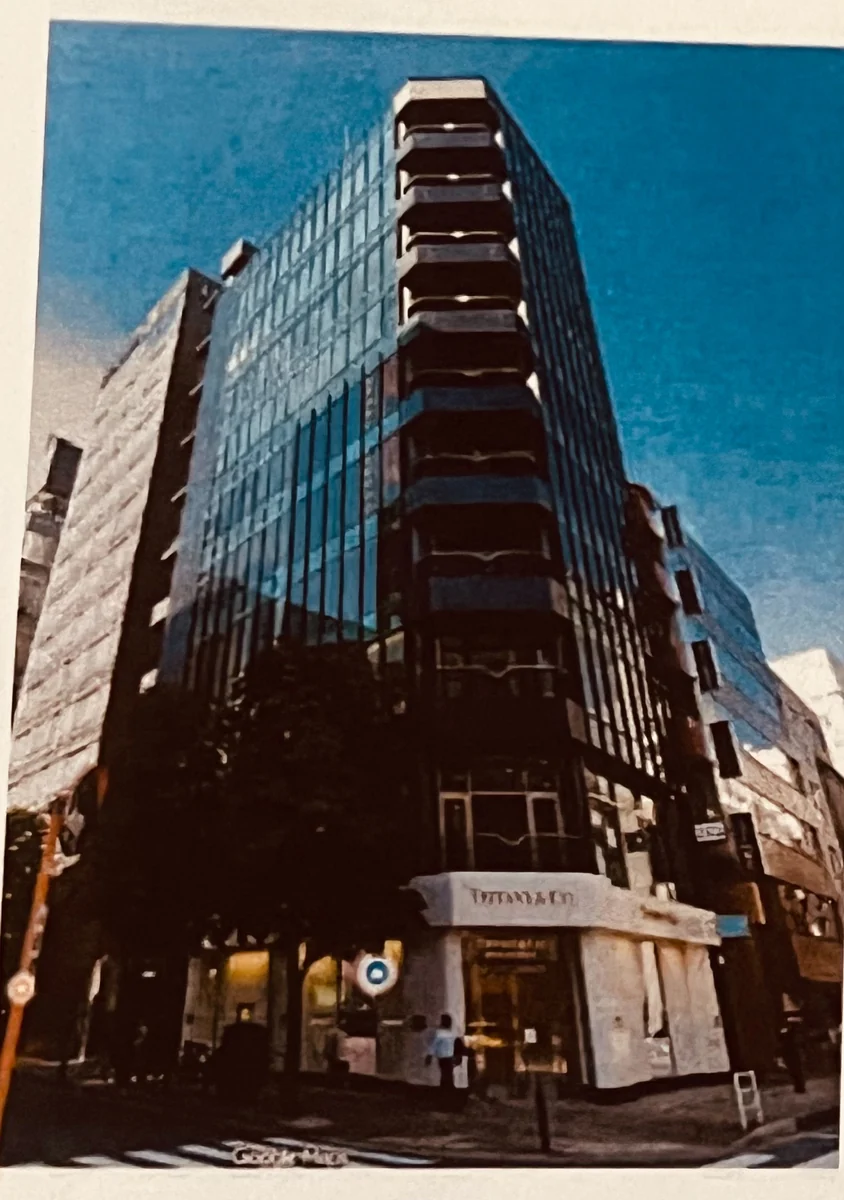 Clover GINZA 建築外觀